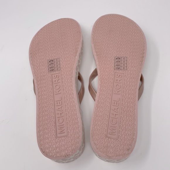 NWOT Michael Kors Bedford MK Logo Platform Wedge Flip Flop Sandals - Picture 3 of 8